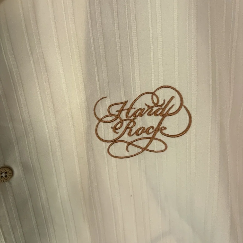 Hard Rock Cafe Shirt Mens XL Cream‎ Embroidered Aruba Lightweight Island